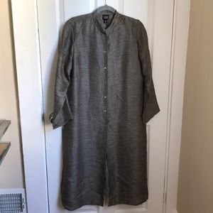Eileen Fisher silk long lightweight jacket top med
